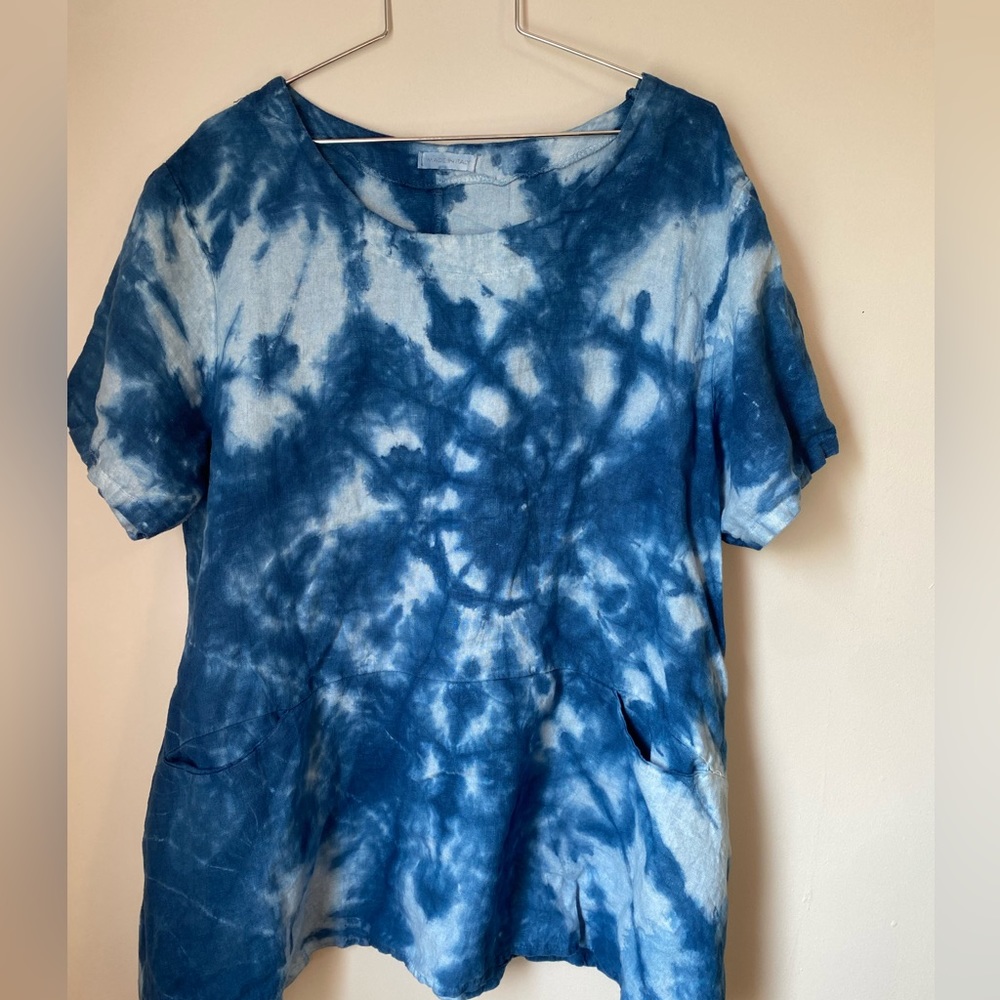 Indigo dyed linen tunic